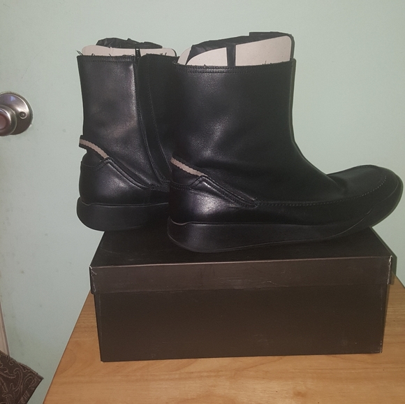 Gucci boots - Picture 4 of 12